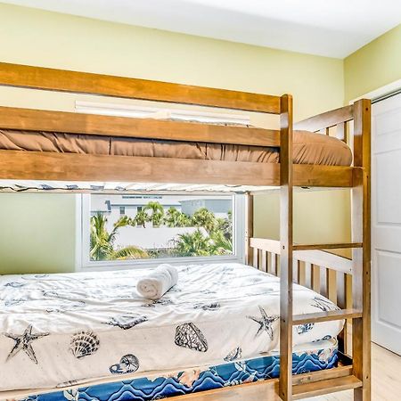 Sunset Villa 2 布雷登顿海滩 外观 照片